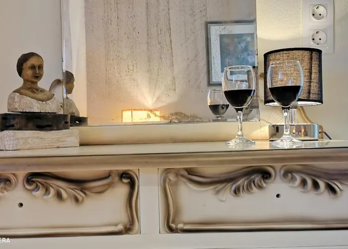 And Blue Вилла *