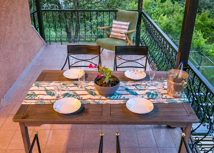 Вилла And Blue *