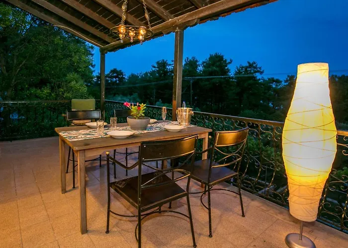 Вилла And Blue *