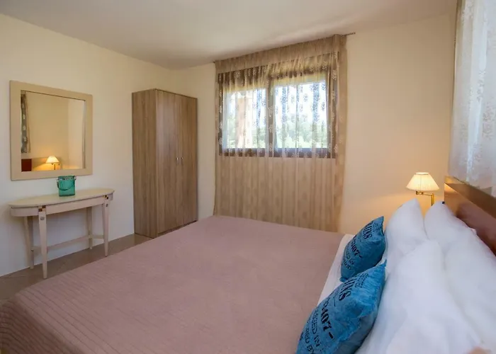 And Blue Вилла *