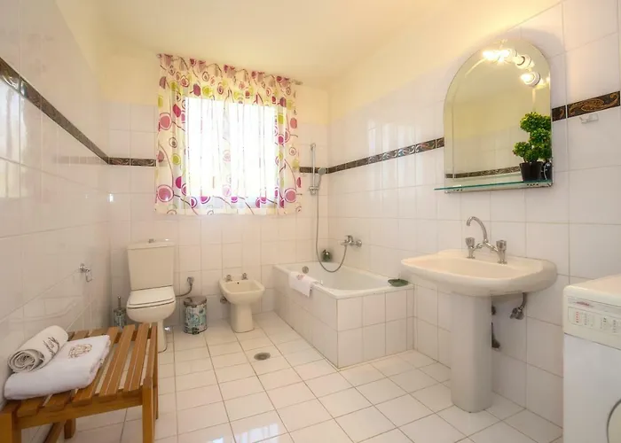 And Blue Вилла Glykadi